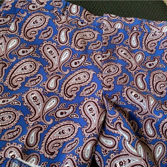 Banana Republic Shorts Size 4 Paisley Dress Shorts, New - Picture 6 of 8